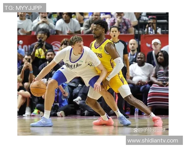 2018年湖人与独行侠常规赛精彩对决全场录像回放与精彩瞬间分析